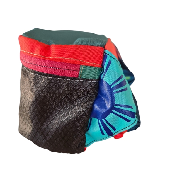 Cotopaxi Bataan 3L Fanny Pack - Unique Del Día Colors! - Picture 4 of 7